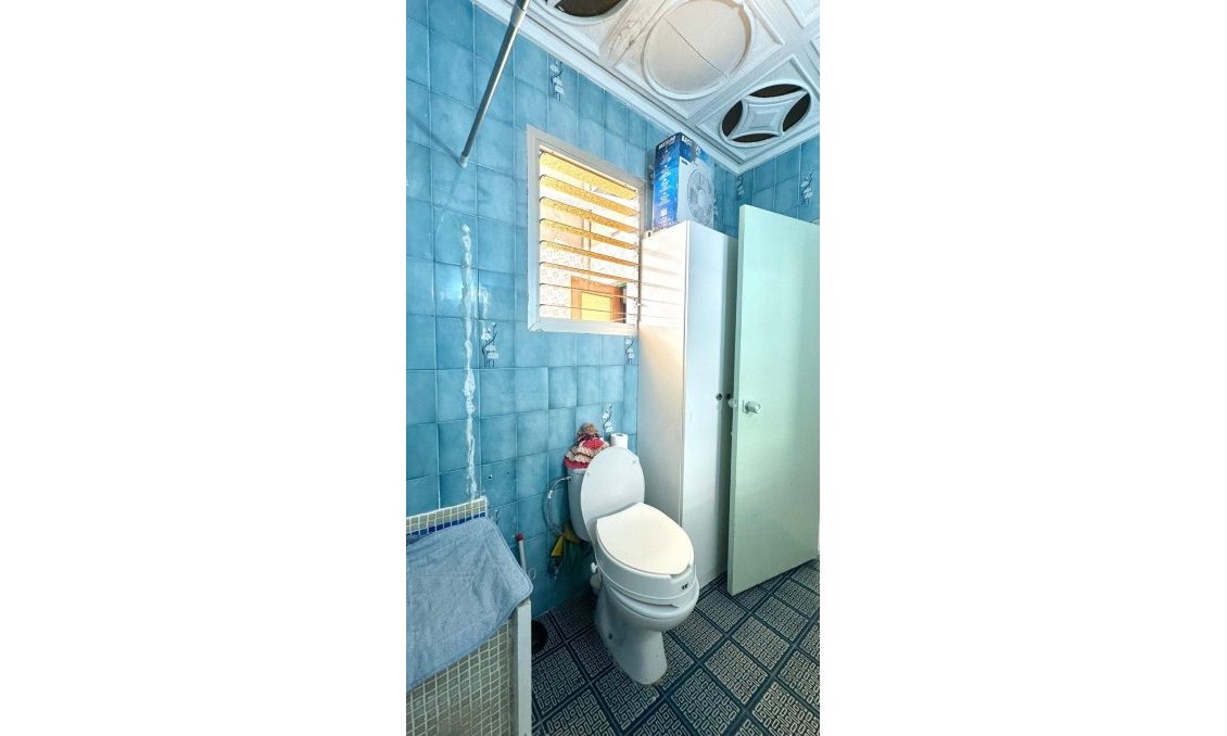Resale - Apartment -
Torrevieja - Estacion De Autobuses