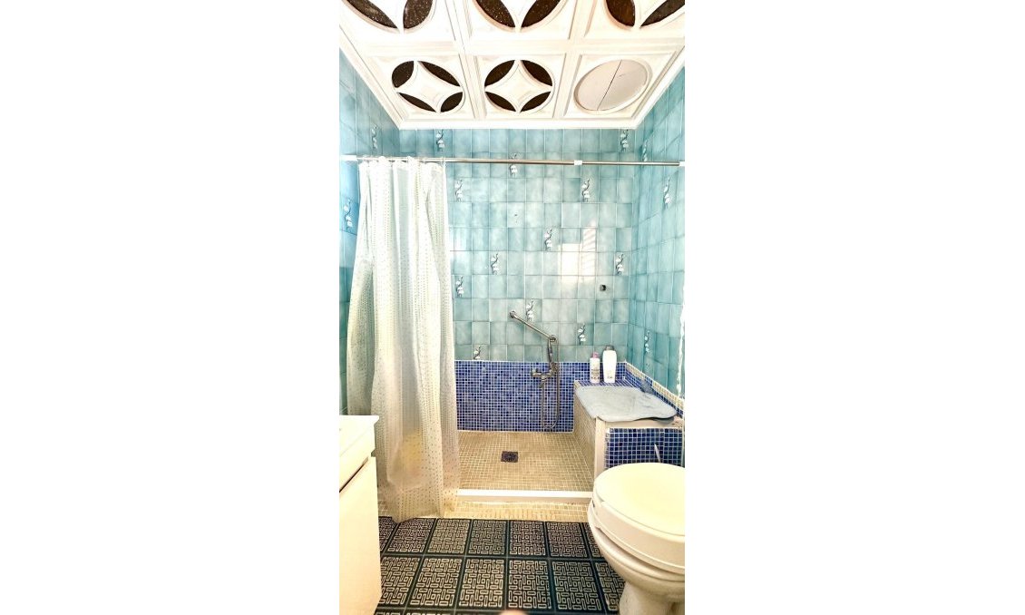 Resale - Apartment -
Torrevieja - Estacion De Autobuses