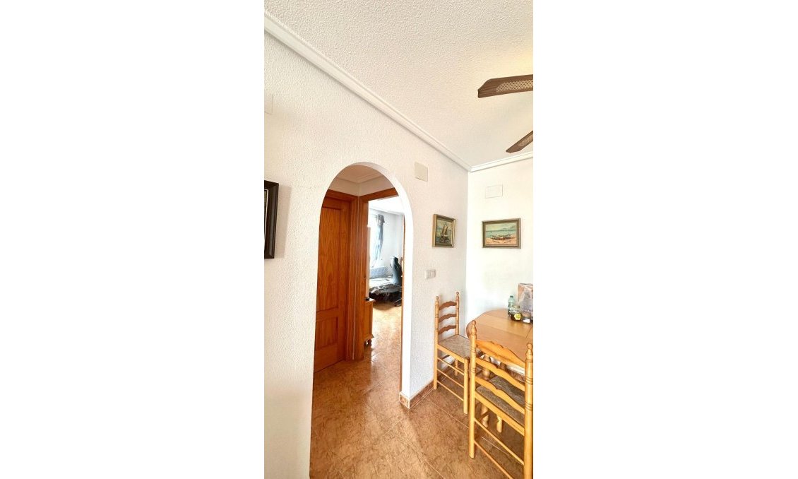Revente - Appartement -
Torrevieja