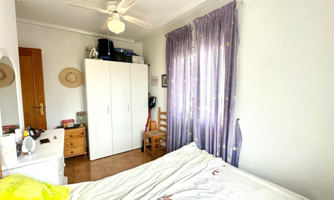 Revente - Appartement -
Torrevieja