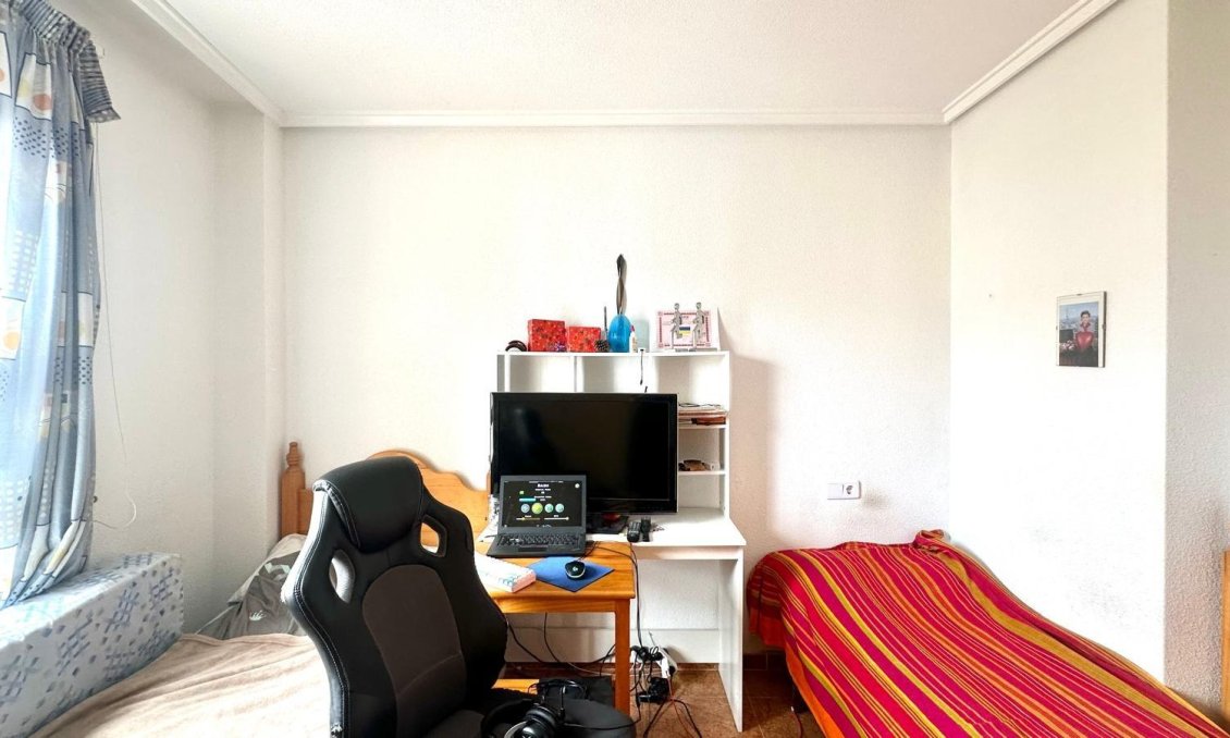 Revente - Appartement -
Torrevieja