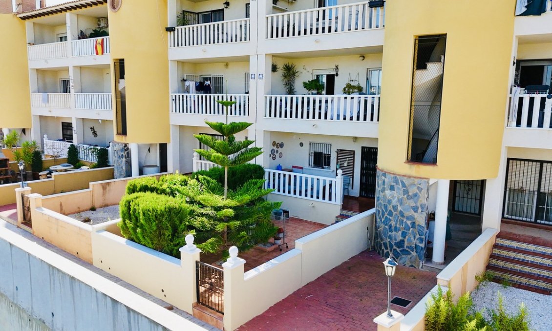Resale - Apartment -
Cabo Roig - Costa Blanca