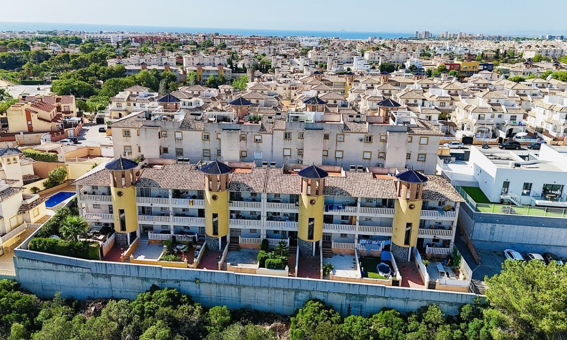 Resale - Apartment -
Cabo Roig - Costa Blanca