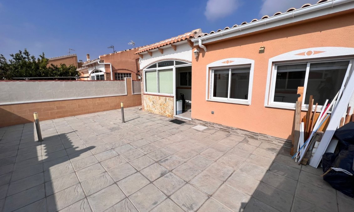 Revânzare - Vilă -
Torrevieja - Costa Blanca