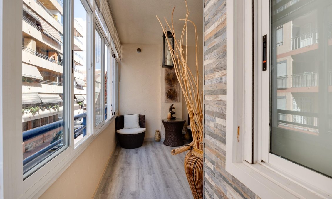 Resale - Apartment -
Torrevieja - Acequion