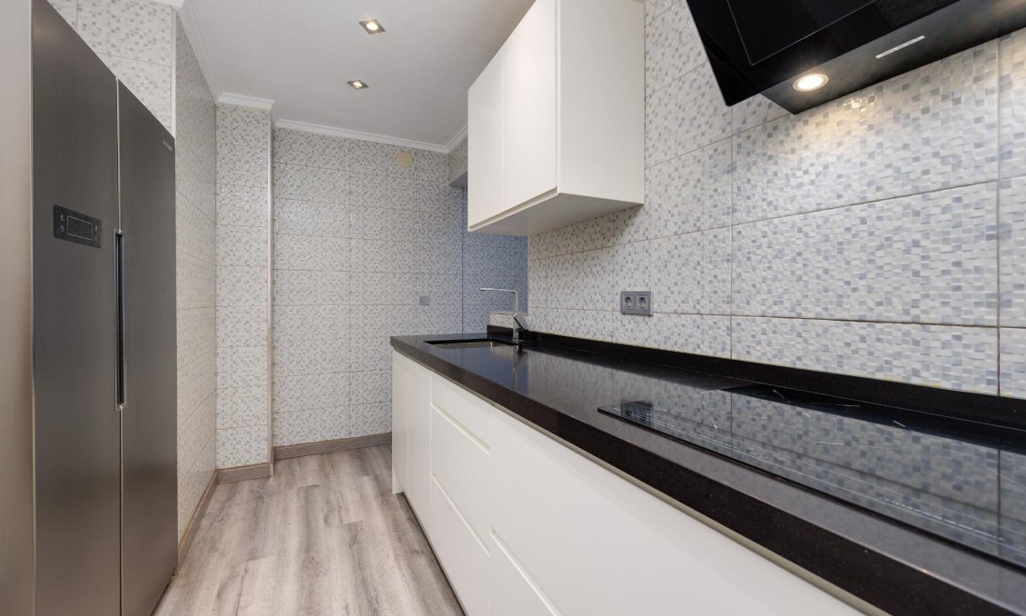 Resale - Apartment -
Torrevieja - Acequion