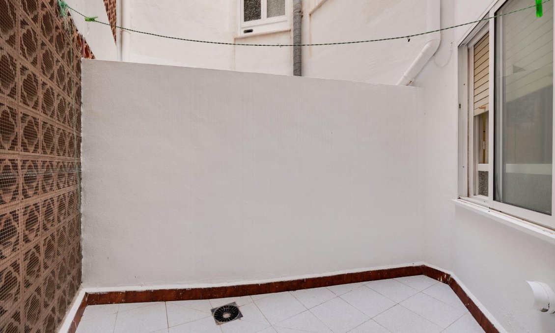 Resale - Apartment -
Torrevieja - Acequion
