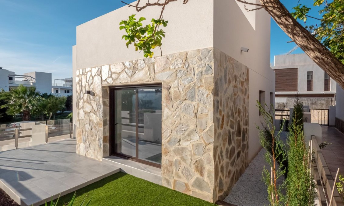 Obra nueva - Villa -
Orihuela Costa - PAU 8