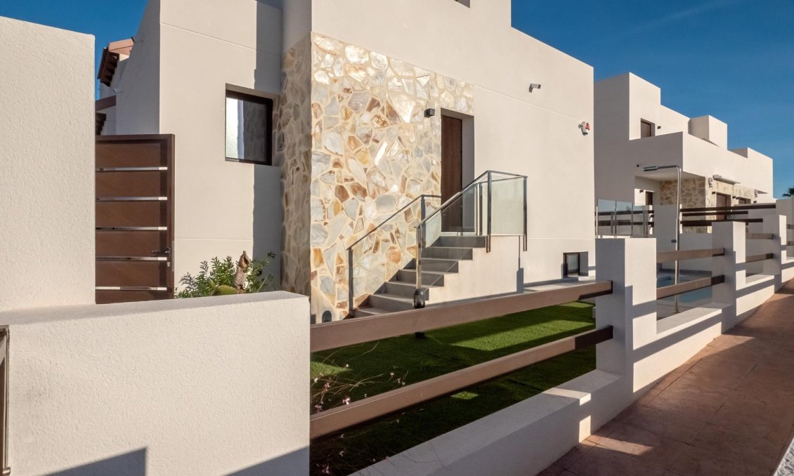 Obra nueva - Villa -
Orihuela Costa - PAU 8