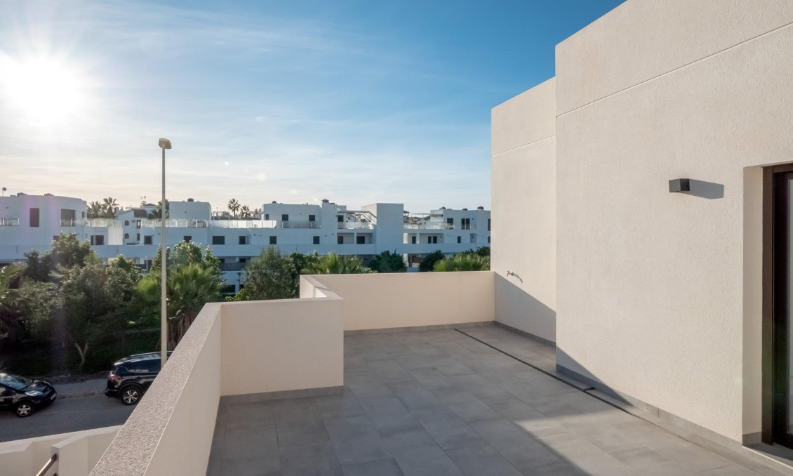 Obra nueva - Villa -
Orihuela Costa - PAU 8