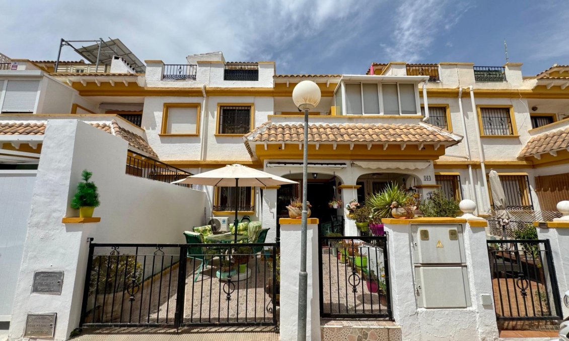 Segunda mano - Town House -
Torrevieja - Costa Blanca