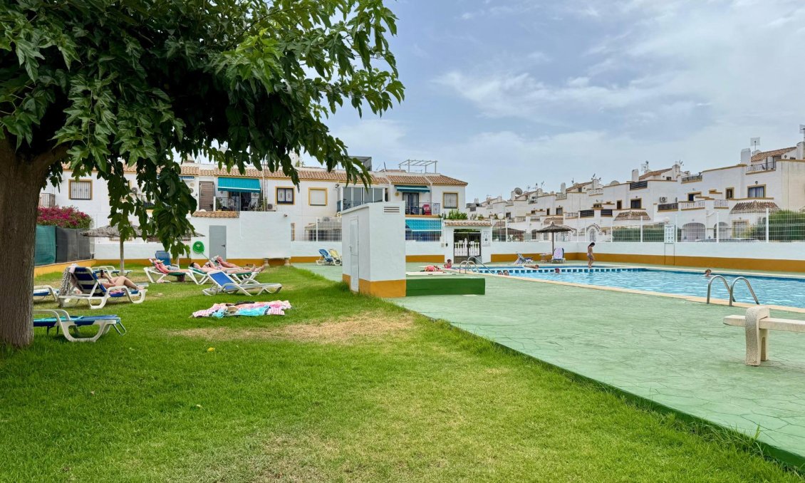 Segunda mano - Town House -
Torrevieja - Costa Blanca