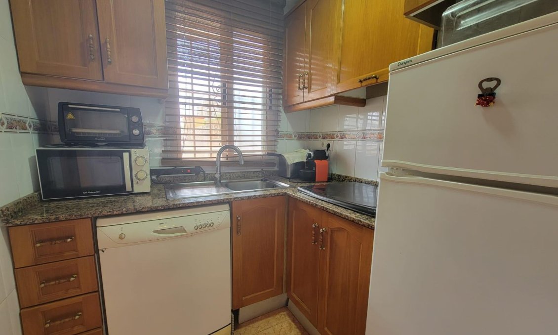 Segunda mano - Apartamento -
Torrevieja - Nueva Torrevieja