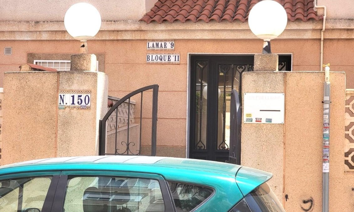 Segunda mano - Apartamento -
Torrevieja - Nueva Torrevieja