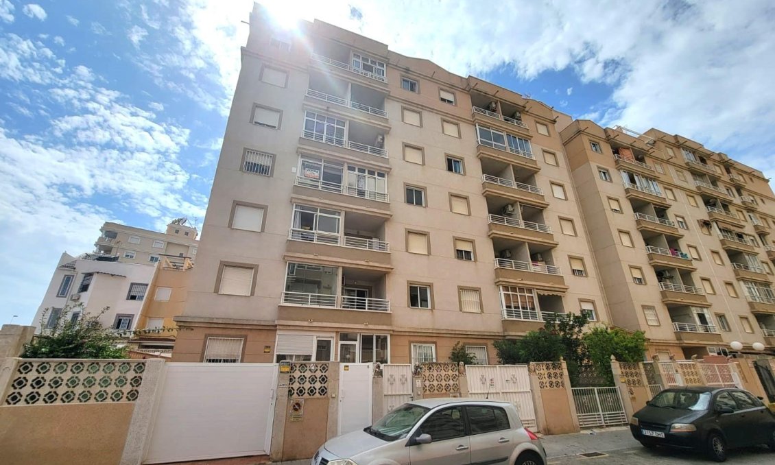 Segunda mano - Apartamento -
Torrevieja - Nueva Torrevieja
