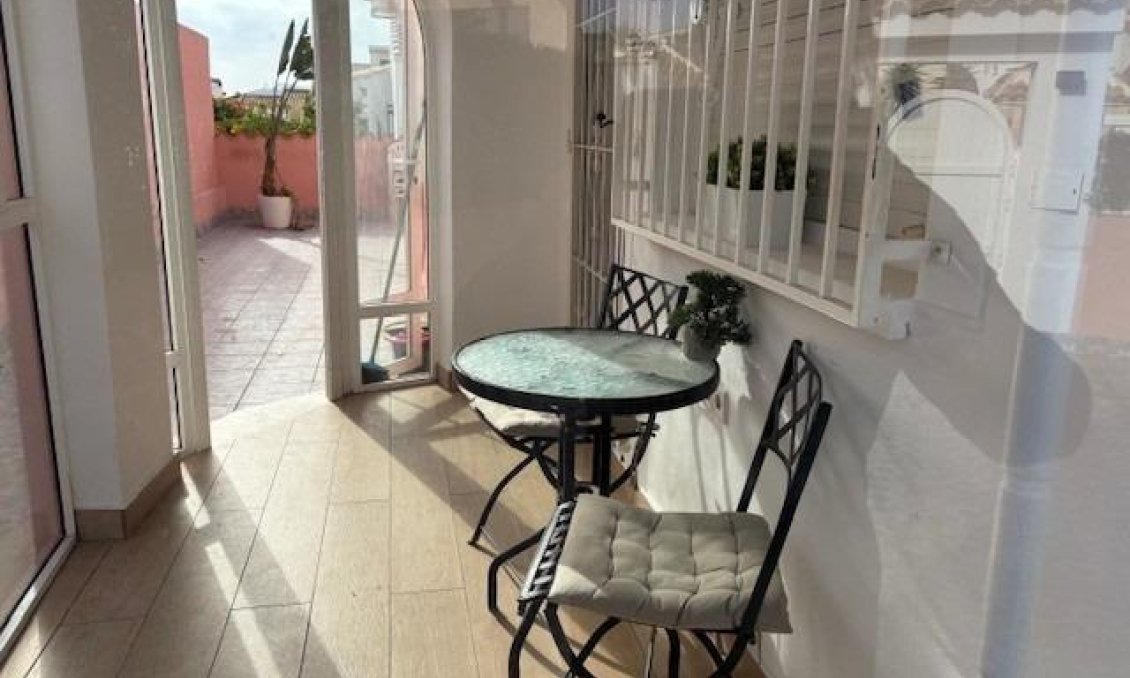 Wiederverkauf - Villa -
Orihuela Costa - Playa Flamenca