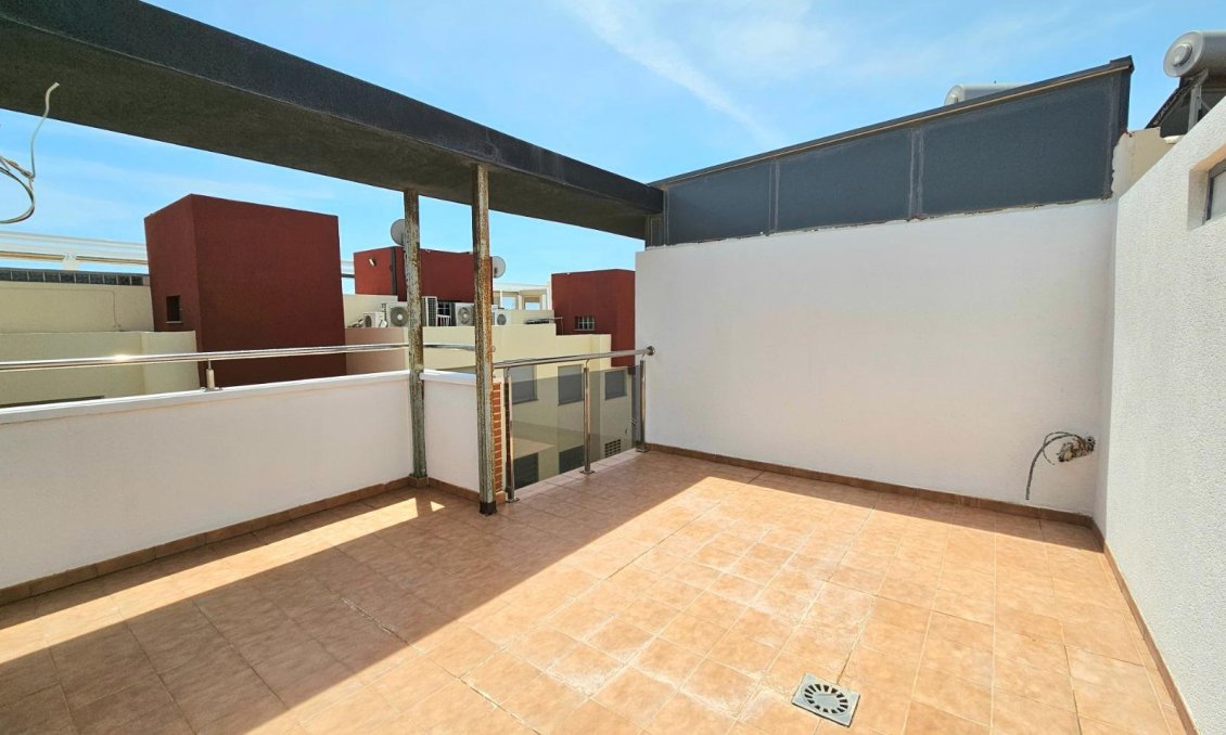 Wiederverkauf - Bungalow -
Torrevieja - Aguas Nuevas