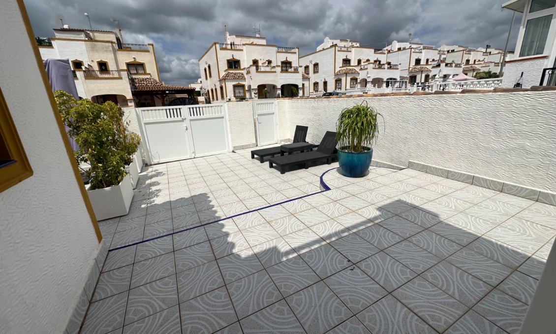 Wiederverkauf - Town House -
Orihuela - Inland