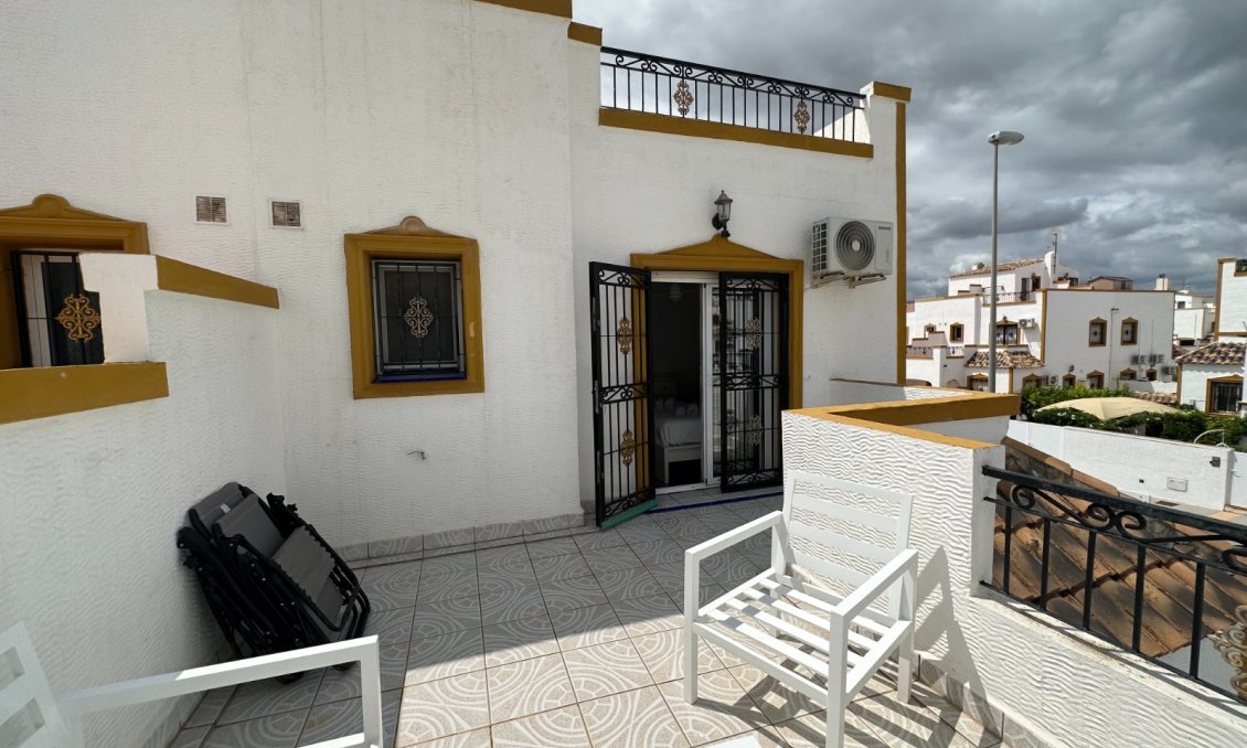 Wiederverkauf - Town House -
Orihuela - Inland