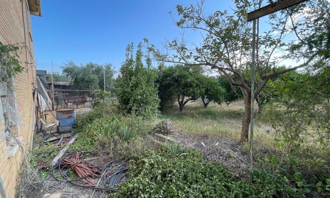 Resale - Villa -
Benidorm - Salto Del Agua