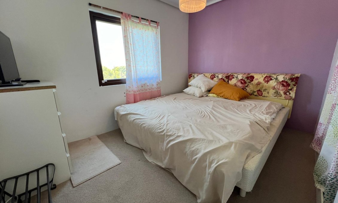 Wiederverkauf - Villa -
Torrevieja - Costa Blanca