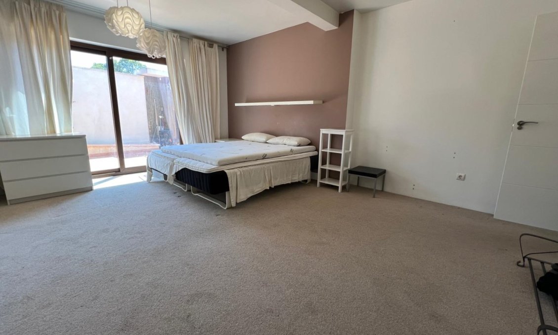 Wiederverkauf - Villa -
Torrevieja - Costa Blanca