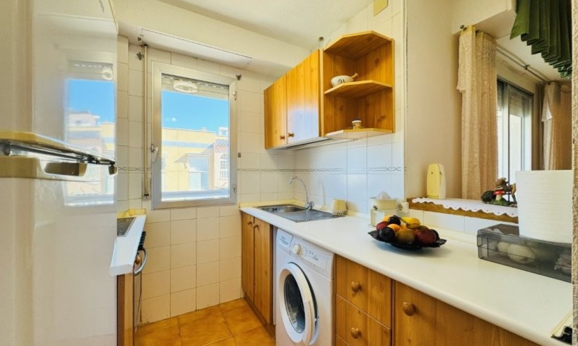 Használt Ingatlanok - Apartman -
La Mata - Costa Blanca