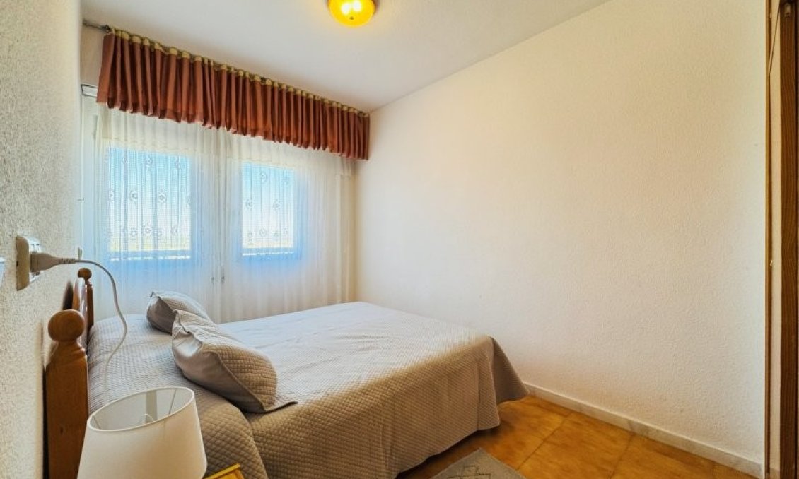 Használt Ingatlanok - Apartman -
La Mata - Costa Blanca