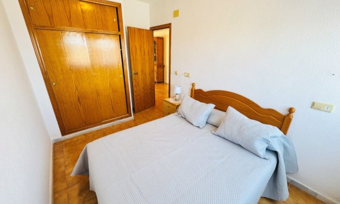Használt Ingatlanok - Apartman -
La Mata - Costa Blanca
