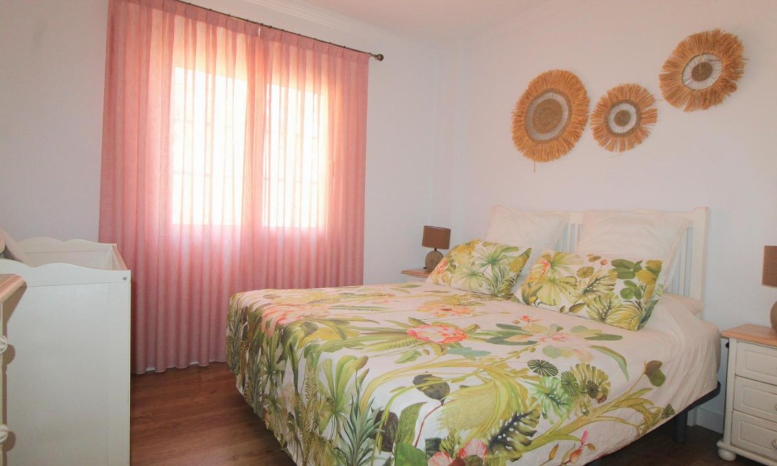 Wiederverkauf - Wohnung -
Torrevieja - Costa Blanca
