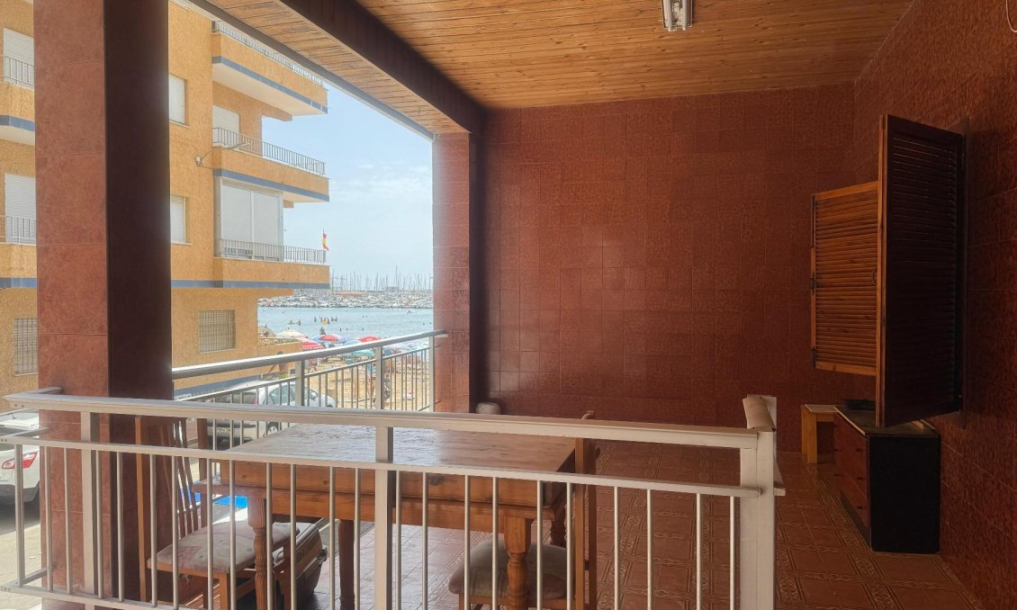 Wiederverkauf - Wohnung -
Torrevieja - Costa Blanca