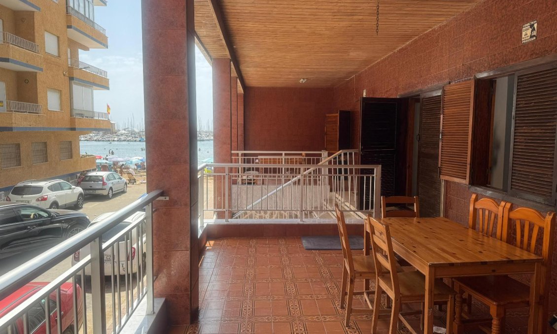 Wiederverkauf - Wohnung -
Torrevieja - Costa Blanca