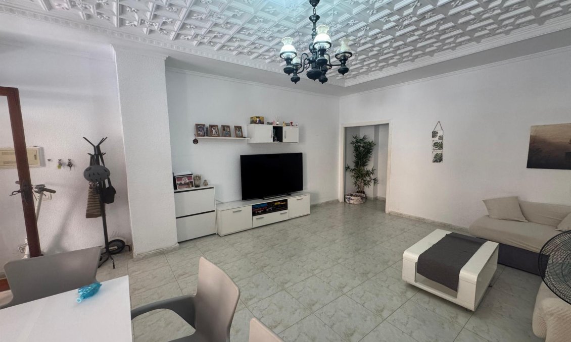 Wiederverkauf - Wohnung -
Torrevieja - Costa Blanca