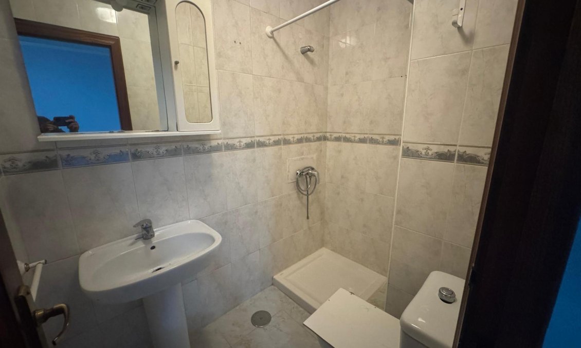 Wiederverkauf - Wohnung -
Torrevieja - Costa Blanca
