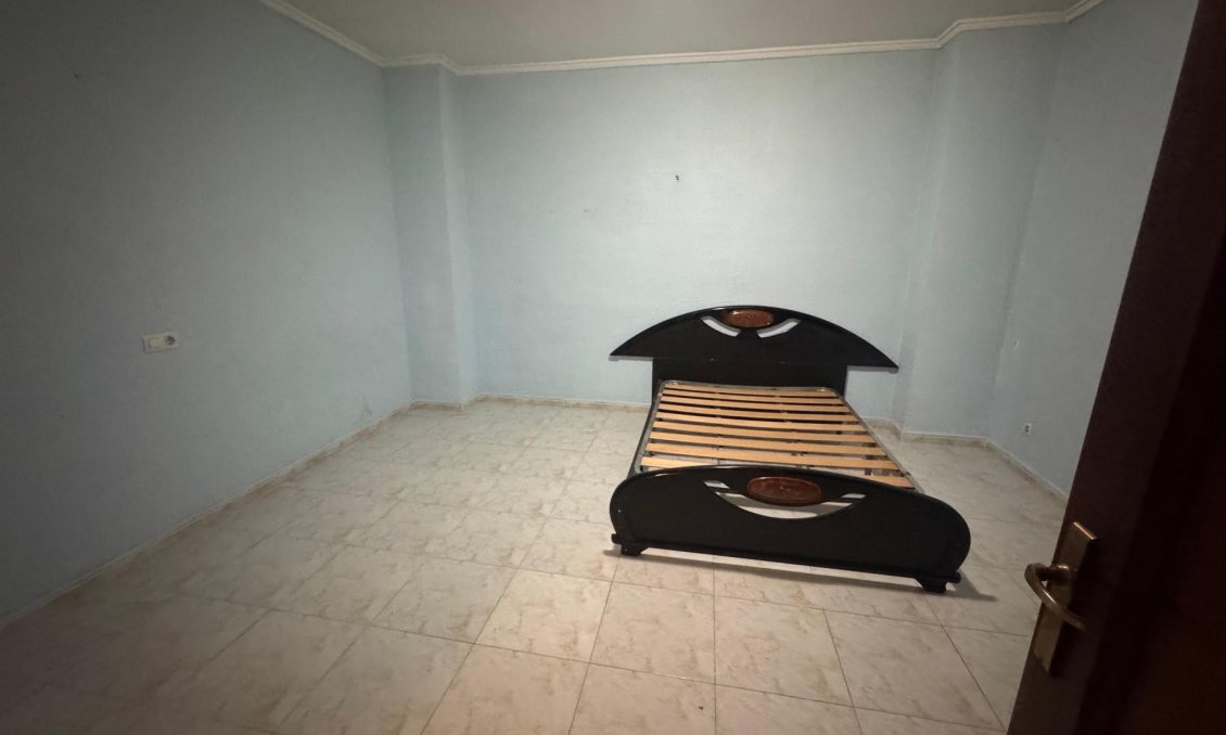 Wiederverkauf - Wohnung -
Torrevieja - Costa Blanca