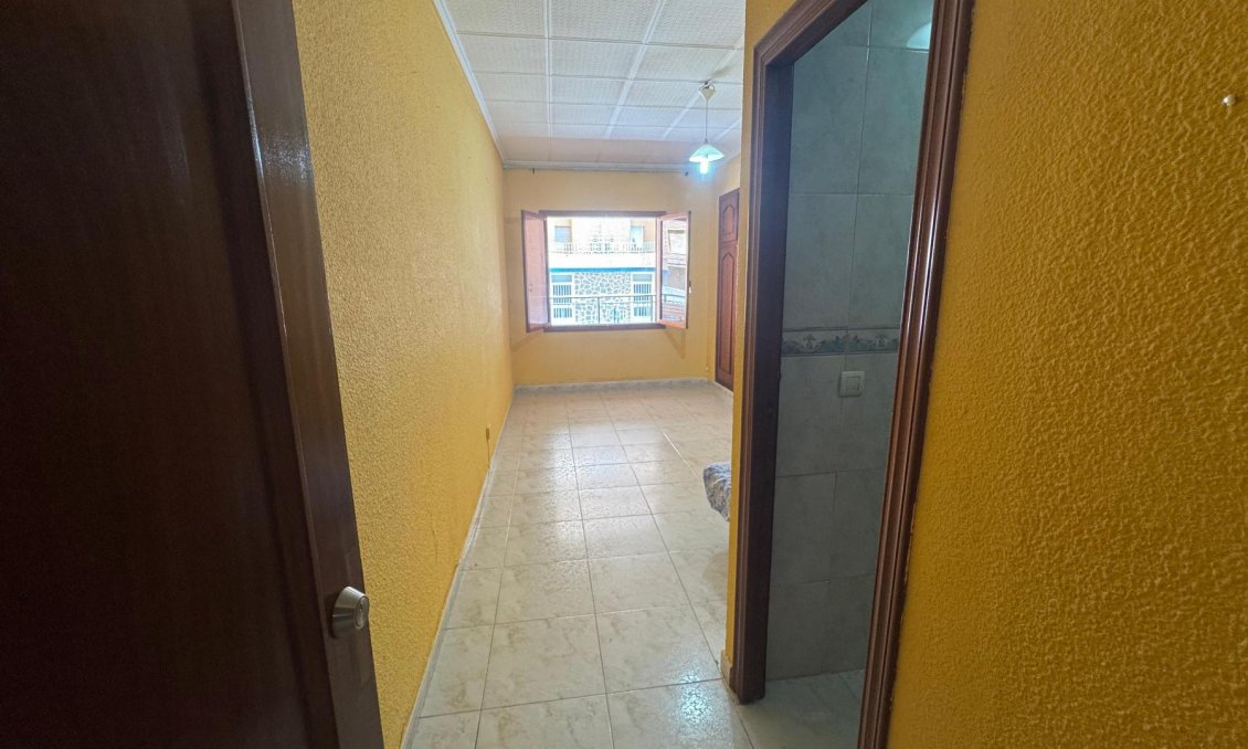 Wiederverkauf - Wohnung -
Torrevieja - Costa Blanca