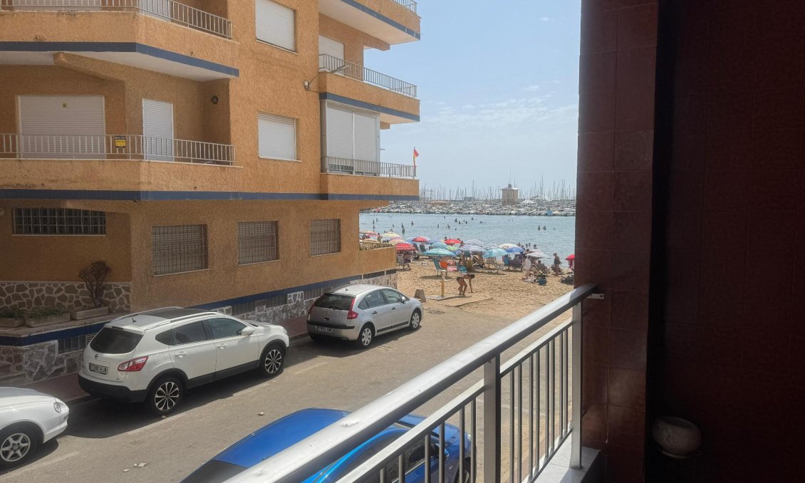 Wiederverkauf - Wohnung -
Torrevieja - Costa Blanca