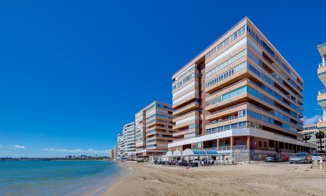 Wiederverkauf - Wohnung -
Torrevieja - Costa Blanca