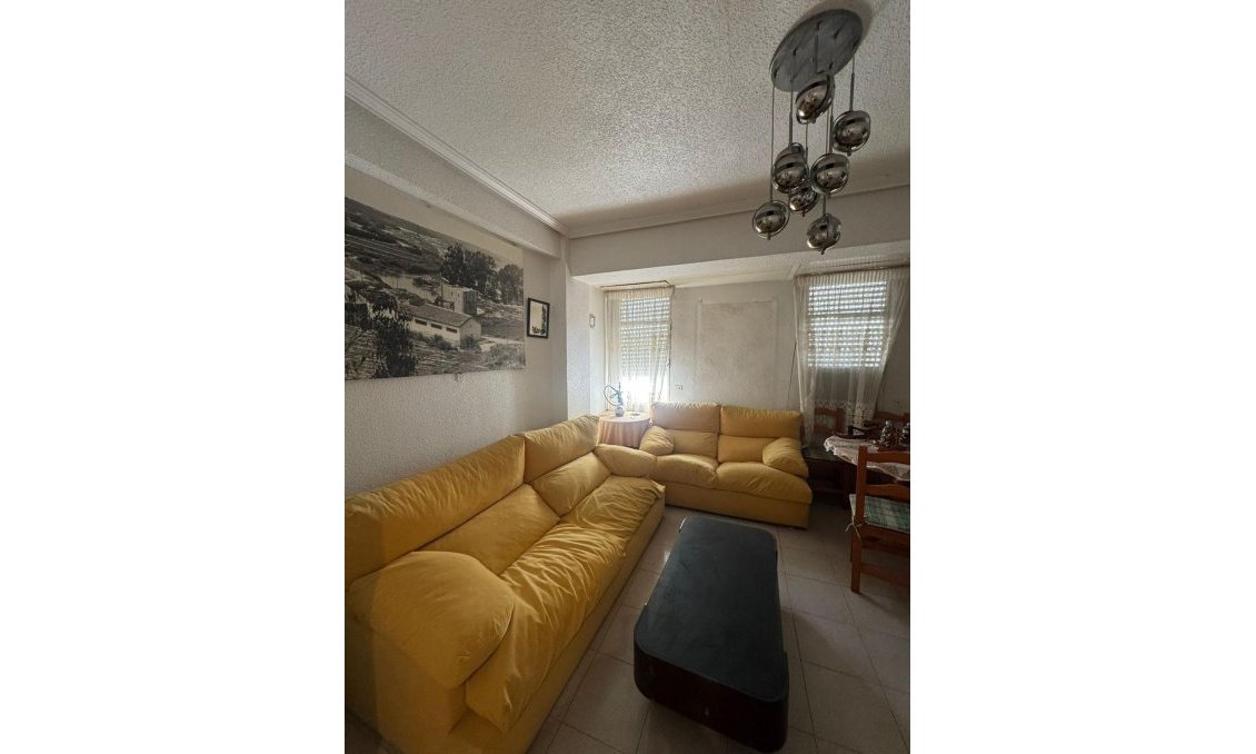 Wiederverkauf - Wohnung -
Guardamar del Segura - Guardamar