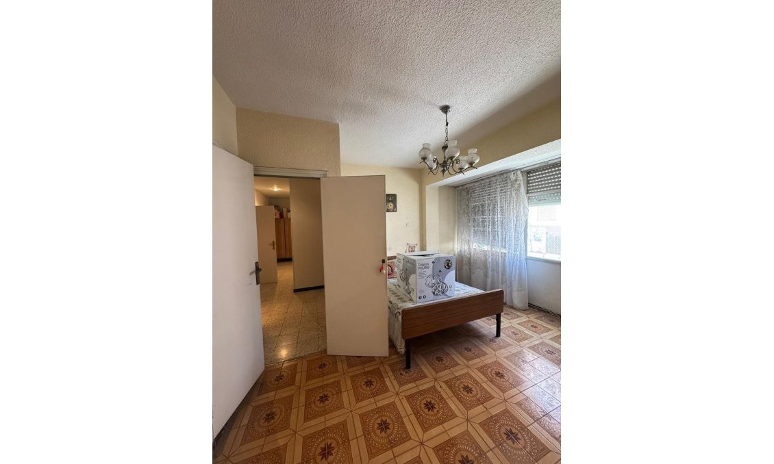 Wiederverkauf - Wohnung -
Guardamar del Segura - Guardamar