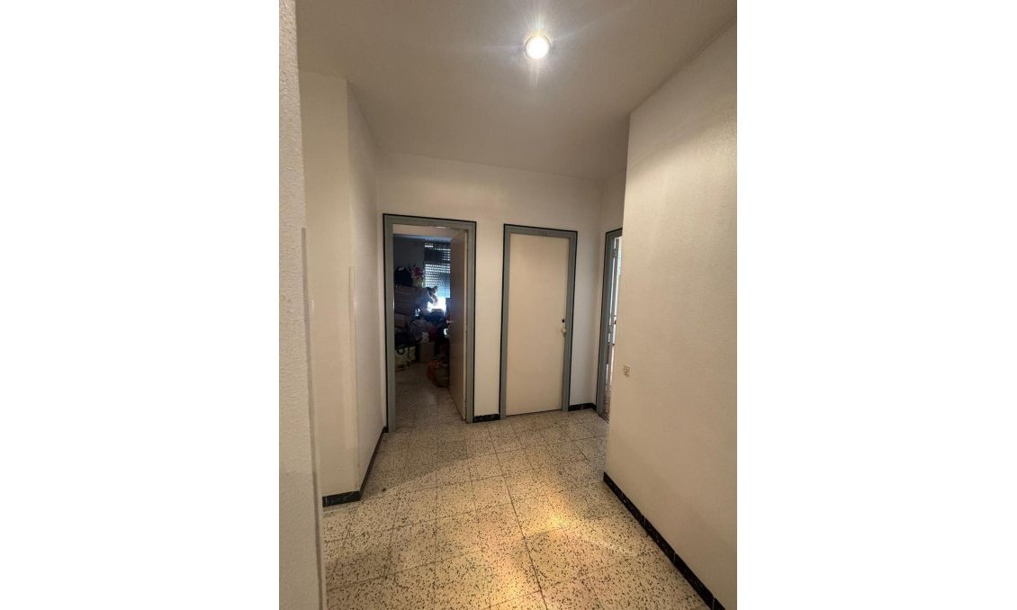 Wiederverkauf - Wohnung -
Guardamar del Segura - Guardamar