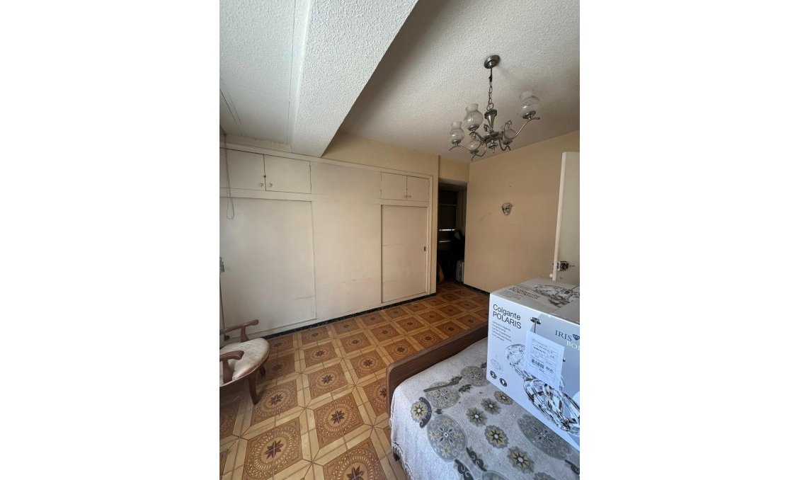 Wiederverkauf - Wohnung -
Guardamar del Segura - Guardamar