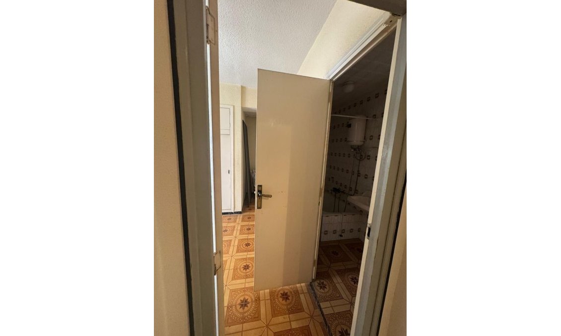 Wiederverkauf - Wohnung -
Guardamar del Segura - Guardamar