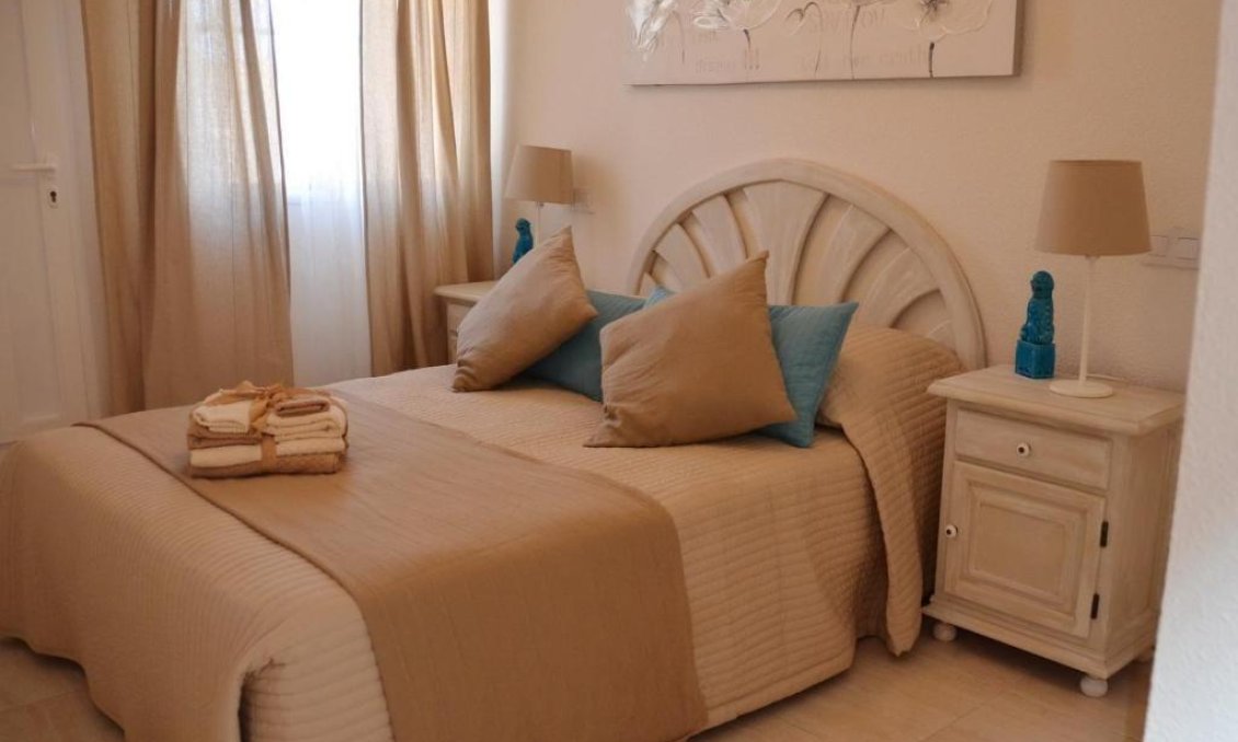 Wiederverkauf - Bungalow -
Torrevieja - La Mata