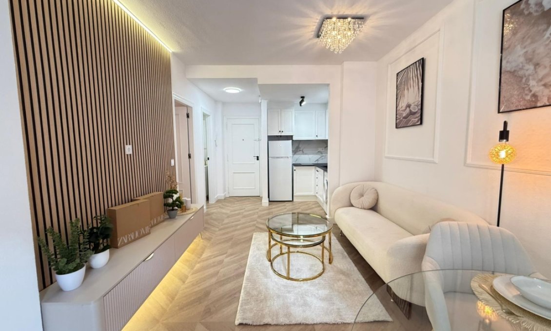 Wiederverkauf - Wohnung -
Torrevieja - Costa Blanca