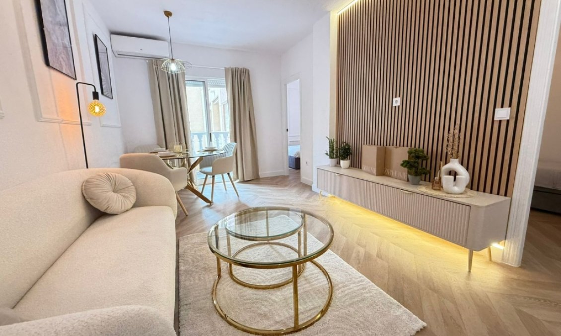 Wiederverkauf - Wohnung -
Torrevieja - Costa Blanca