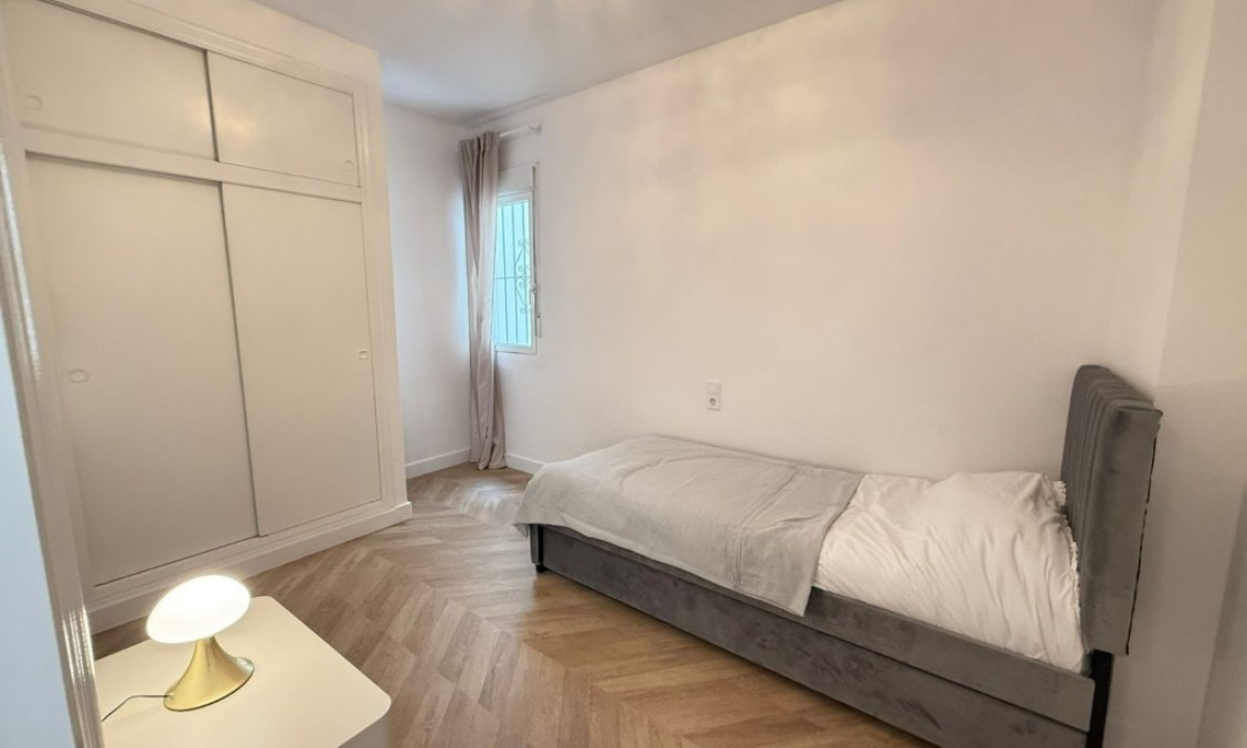 Wiederverkauf - Wohnung -
Torrevieja - Costa Blanca