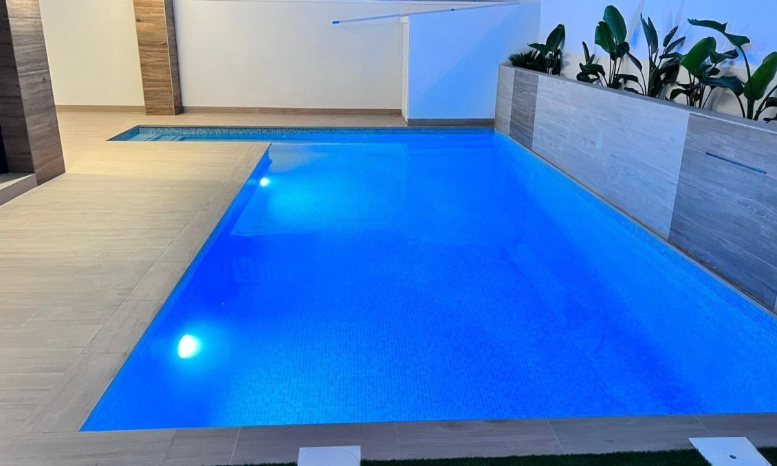 Wiederverkauf - Villa -
Orihuela Costa - Villamartín