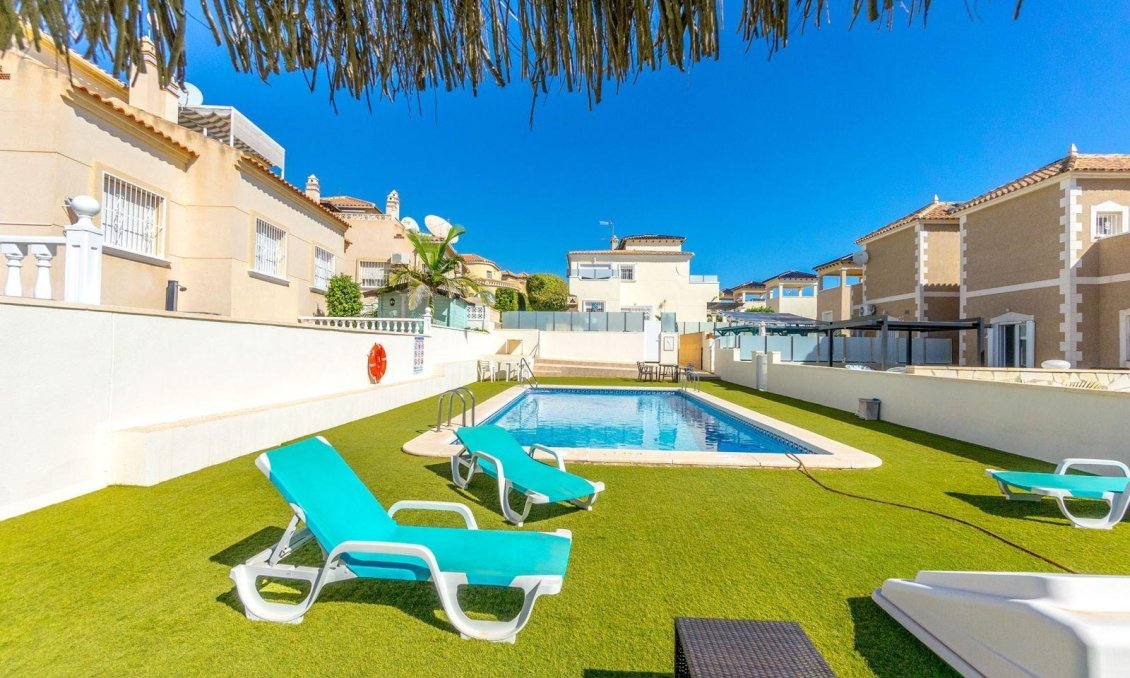 Wiederverkauf - Town House -
Orihuela Costa - Villamartín
