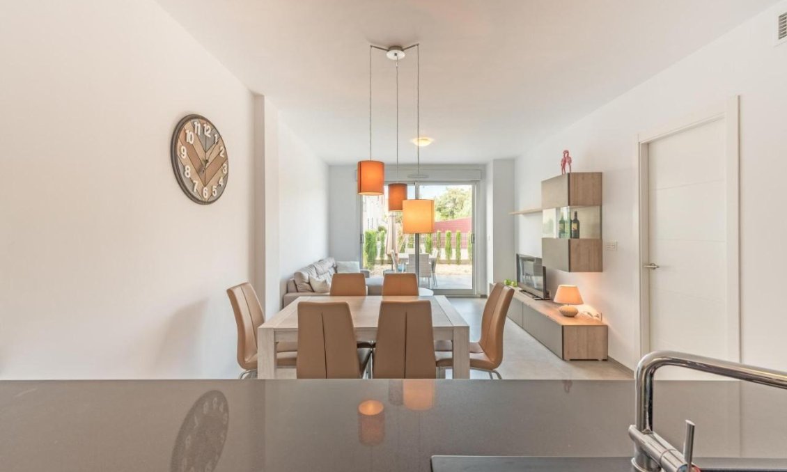 Wiederverkauf - Bungalow -
Torrevieja - Auguas Neuvas